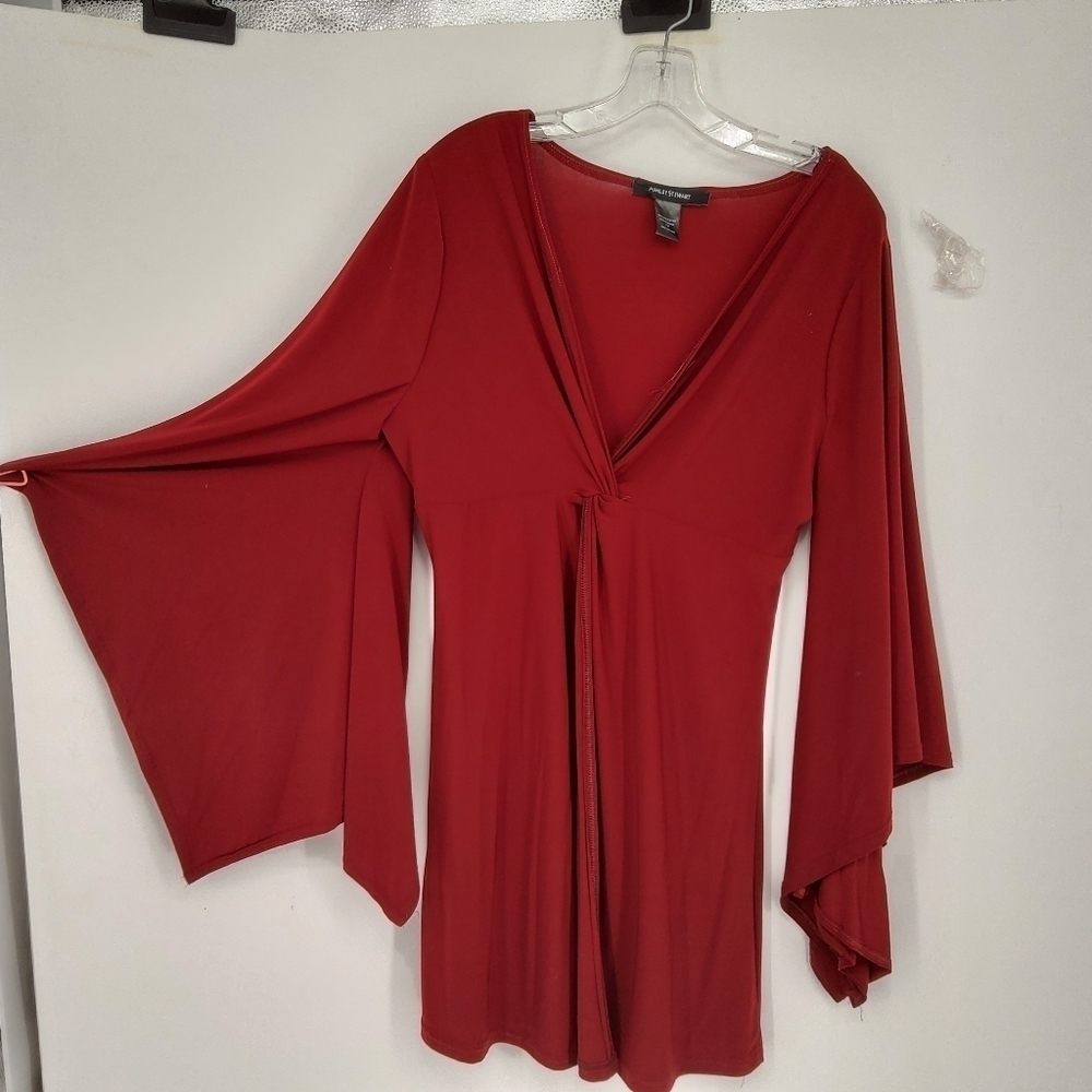A1 ASHLEY STEWART DARK RED FRONT TWIST FLARED SLEEVE TOP - Picture 1 of 7